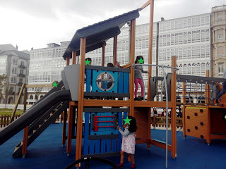 El nuevo parque infantil de la Marina, en A Coruña