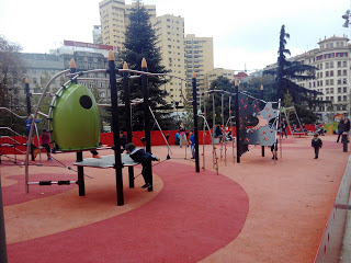 A Coruña con niños: el parque infantil de Cuatro Caminos