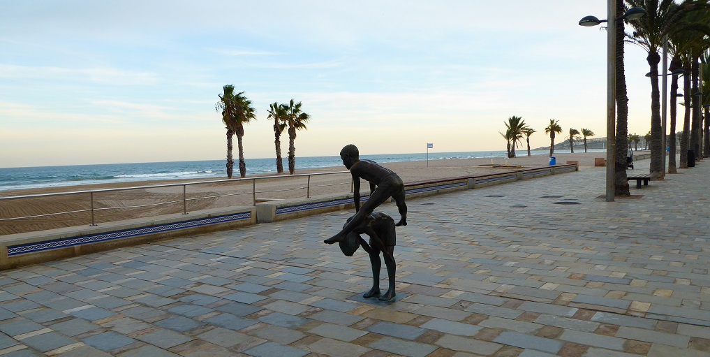 Mediterráneo con niños: la playa de San Juan