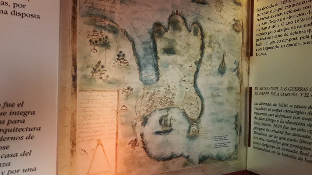 Antiguos mapas museo san Antón