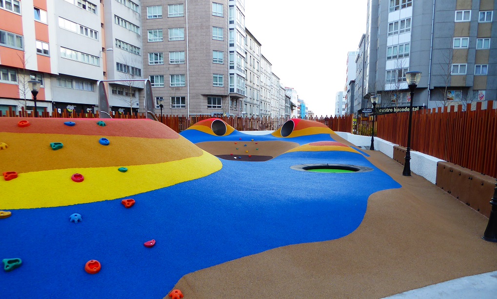 El nuevo parque infantil de Praza da Concordia