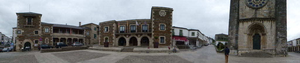 Turismo familiar en Galicia Portomarín