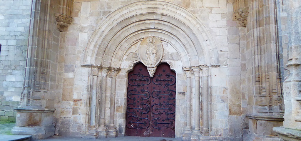 Portada románica catedral de Lugo