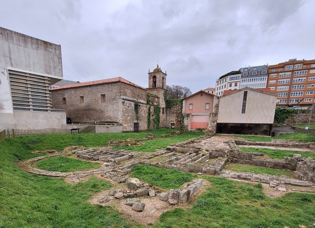 Qué ver en A Coruña ruinas de San Francisco